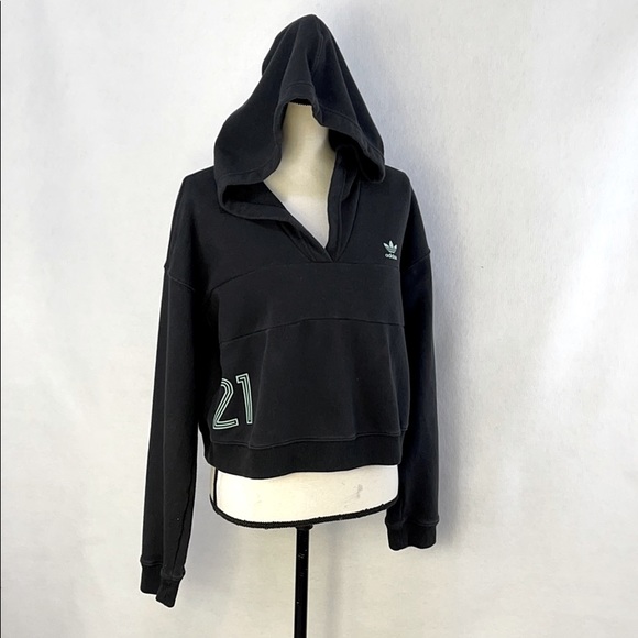 adidas Tops - Adidas cropped hoodie